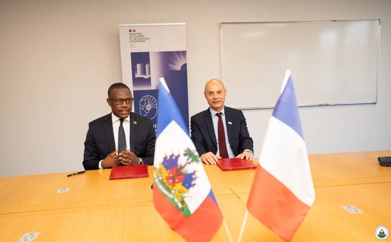 Diplomatie : Les académies haïtienne et française scellent un accord de coopération