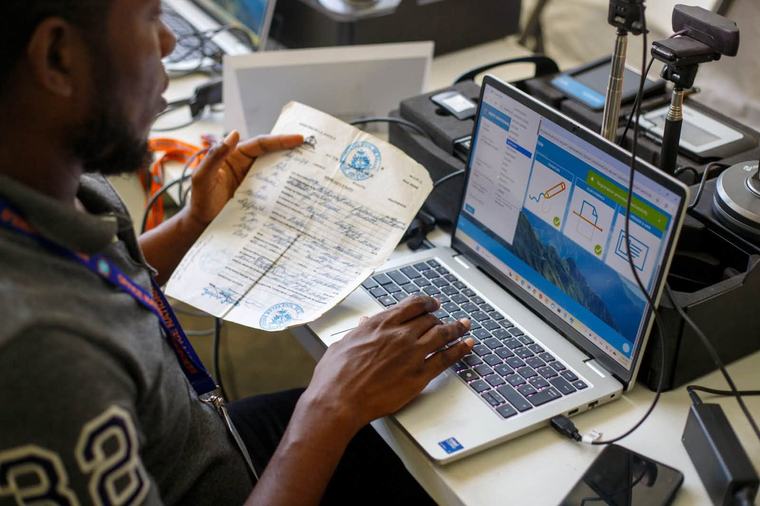 How to check if your national identification card is valid?
